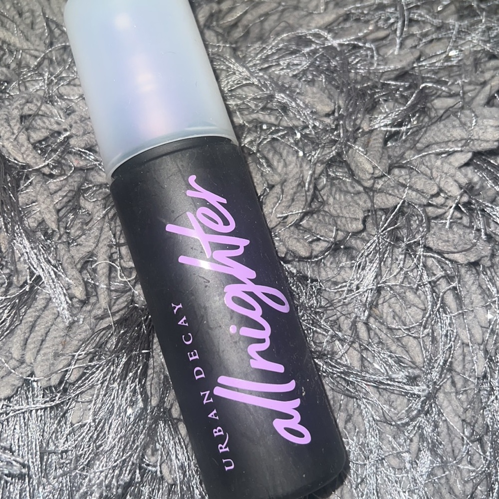 Urban Decay All Nighter setting spray full and travel size
